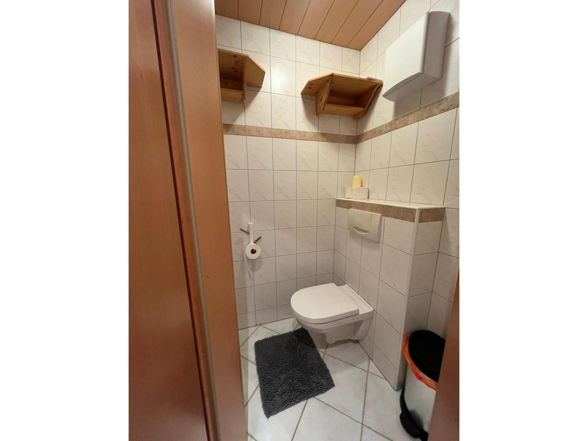 3100: Apartment RATZERSDORFER SEEN / Top 9 Foto 22